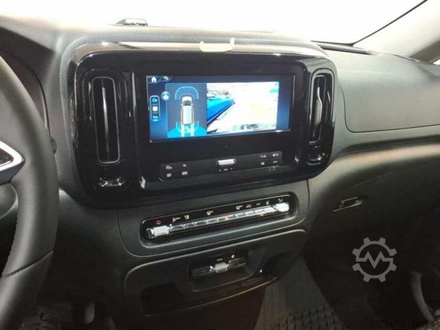 Minibus MERCEDES-BENZ Vito 116 Tourer PRO 4x4 lang STANDHZ DISTRONIC
