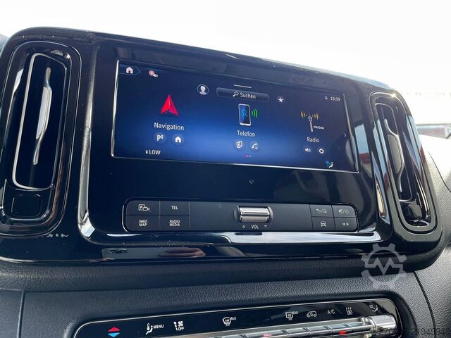 Minibus MERCEDES-BENZ Vito 116 Tourer PRO 4x4 lang STANDHZ DISTRONIC