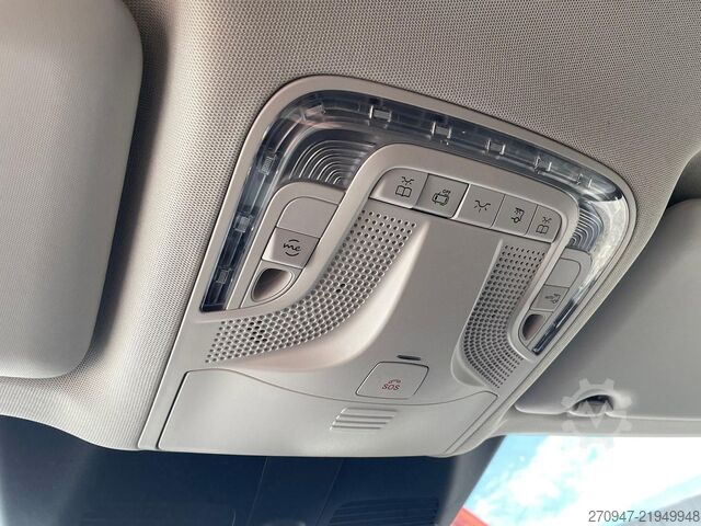 Minibus MERCEDES-BENZ Vito 116 Tourer PRO 4x4 lang STANDHZ DISTRONIC