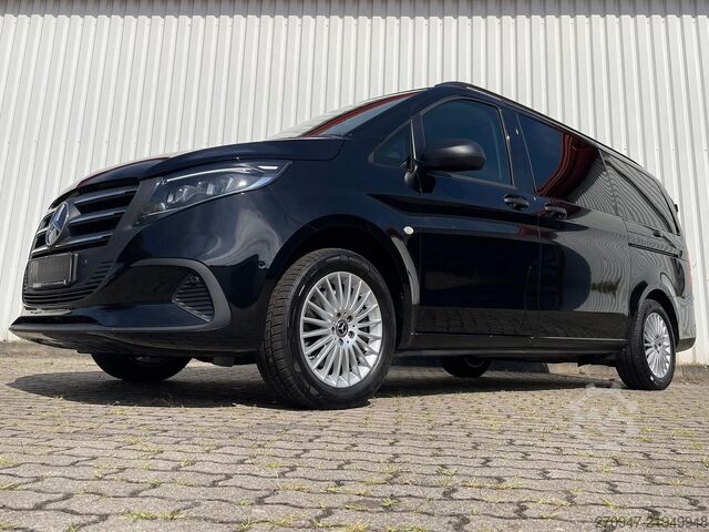 Minibus MERCEDES-BENZ Vito 116 Tourer PRO 4x4 lang STANDHZ DISTRONIC