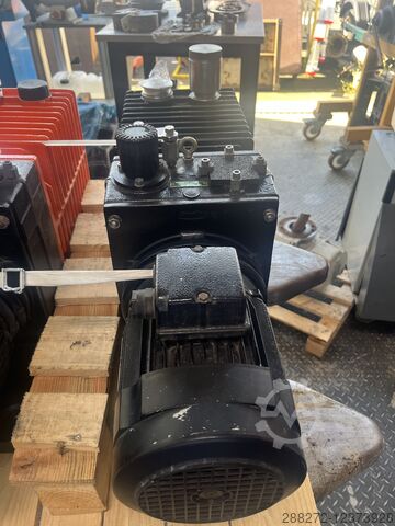 Rotary vane pump Alcatel 2033 Alcatel 2033