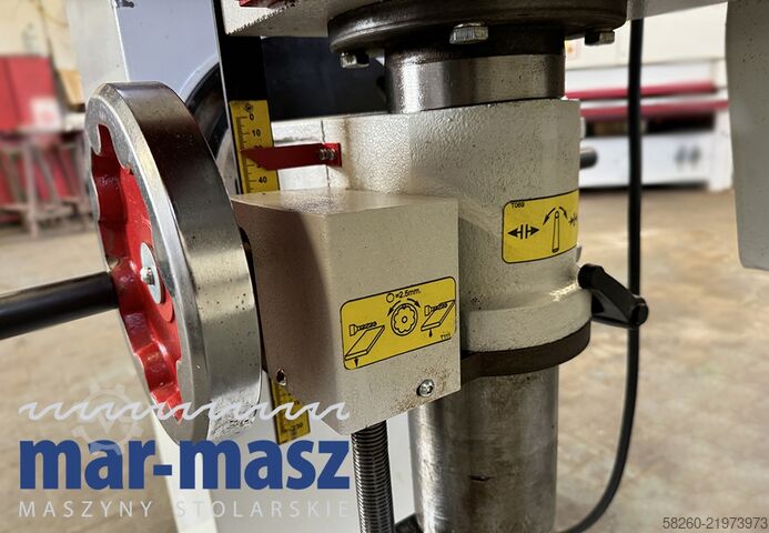 Horizontal drilling machine with adjustment by mechanism. WINTER LBM 200