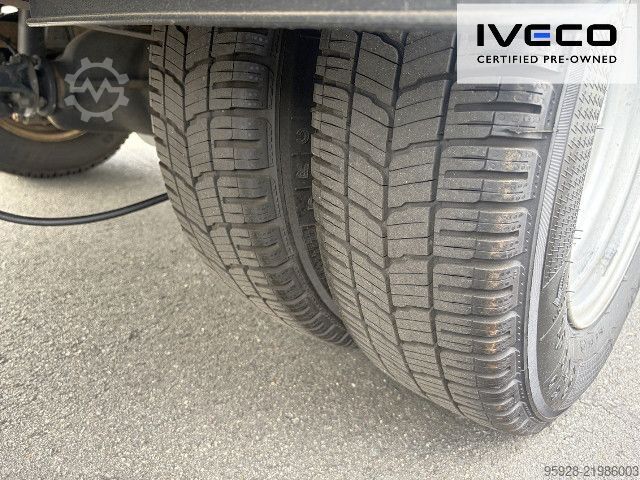 Box van IVECO 35C16H, Klima, DAB, Rückfahrkamera