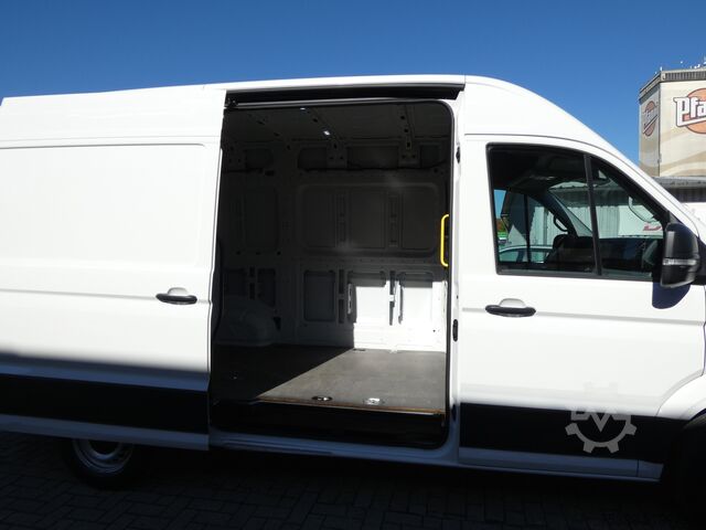 High top van VW Crafter  35L2H2 177PS Automatik ACC