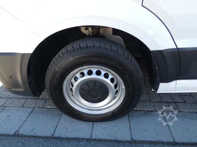 High top van VW Crafter  35L2H2 177PS Automatik ACC