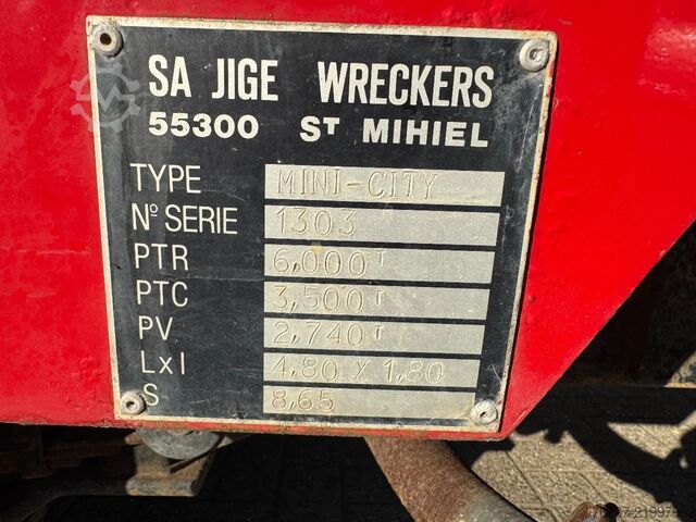 Recovery vehicle Toyota LANDCRUISER **RECOVERY TRUCK-WINCH**