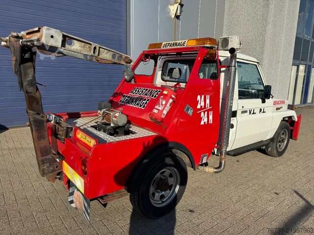 Recovery vehicle Toyota LANDCRUISER **RECOVERY TRUCK-WINCH**