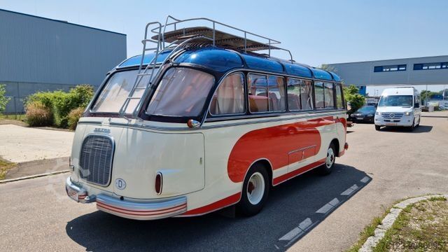 Reisebus SETRA Kässbohrer  Setra S 6, S 9 Oldtimerbus Oldi