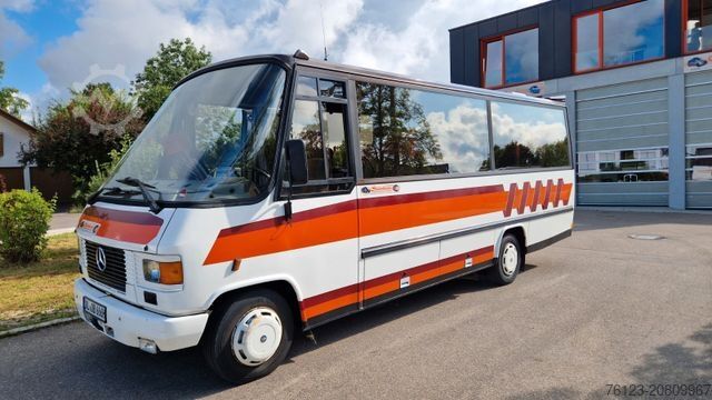 Kleinbus MERCEDES-BENZ Ernst Auwärter Teamstar Vario 814 H Kennzeichen
