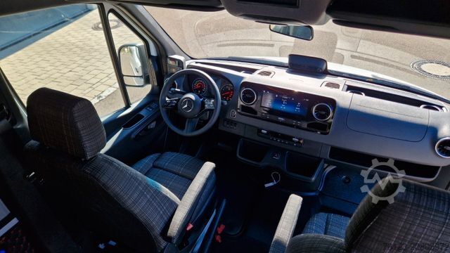 Kleinbus MERCEDES-BENZ Sprinter 315 Tourer 9 SS  VIP Systemboden Stock