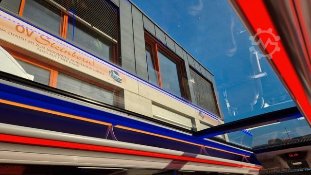 Kleinbus MERCEDES-BENZ 519 und 517 Glasdach XXL  20 Sitze Stock