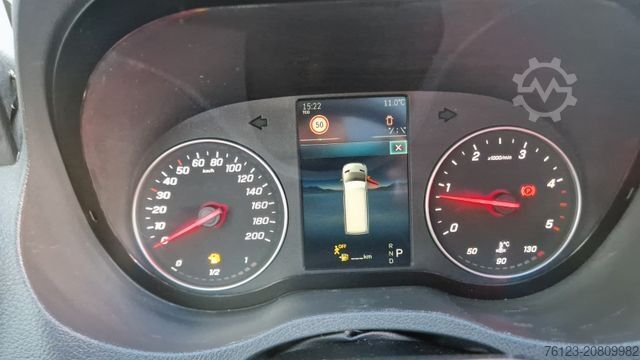 Kleinbus MERCEDES-BENZ 519 und 517 Glasdach XXL  20 Sitze Stock