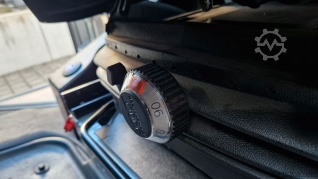 Kleinbus MERCEDES-BENZ 519 und 517 Glasdach XXL  20 Sitze Stock