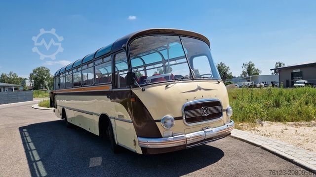 Überlandbus SETRA Kässbohrer Setra S 11