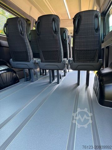 Kleinbus FIAT Opel Movano und Ducato Flexiboden 6 Schienen