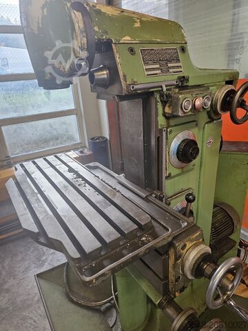 Werkzeugfräsmaschine DECKEL FP1