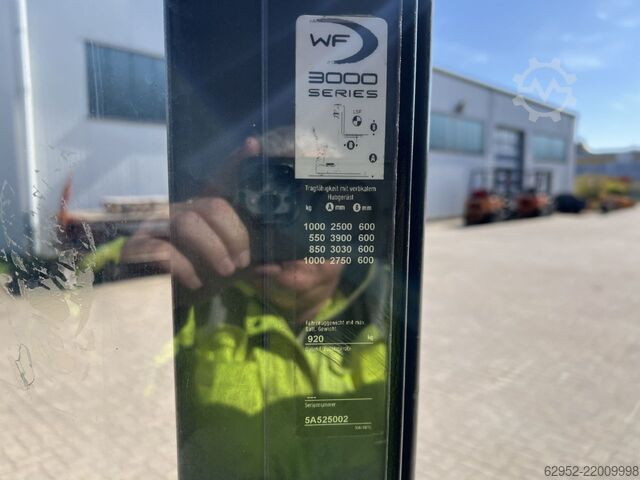 High Lift stacker Crown WF 3000-1.0 TF