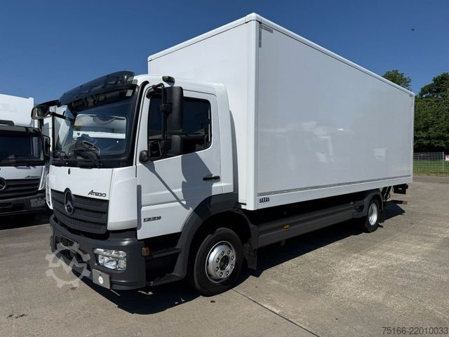 Box truck MERCEDES-BENZ ATEGO 1223 L Koffer 7,1 m LBW 1,5 T*3-Sitzer+AHK