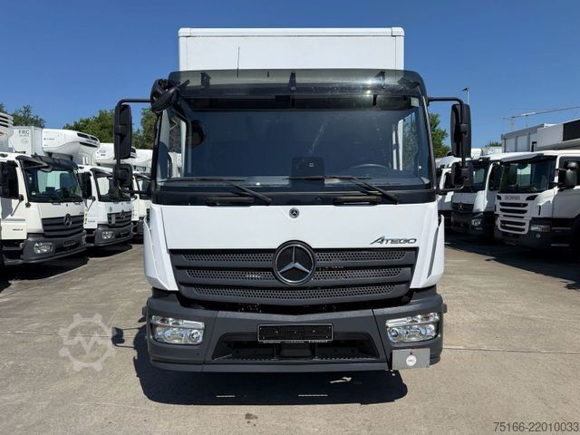 Box truck MERCEDES-BENZ ATEGO 1223 L Koffer 7,1 m LBW 1,5 T*3-Sitzer+AHK