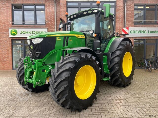 John Deere 6R250 *Kundenauftrag* John Deere 6R250 *Kundenauftrag*