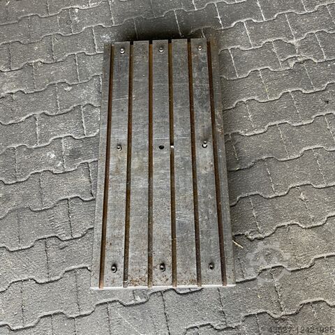 Aufspanntisch UNBEKANNT Maschinentisch 1000x475x145mm