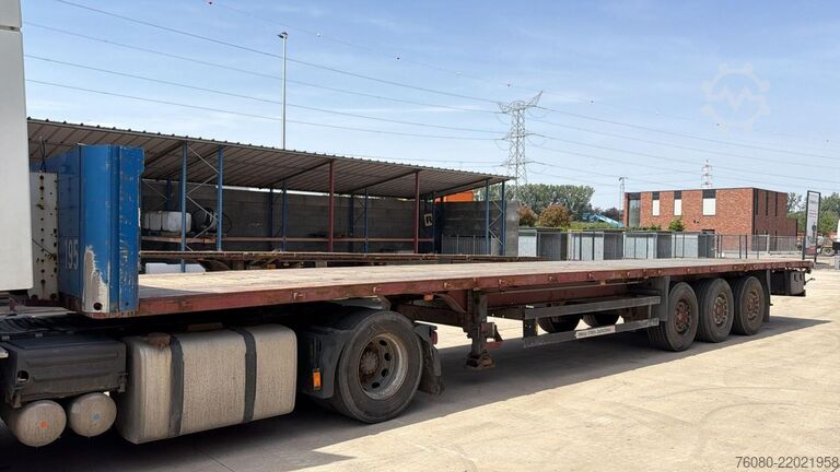 Flatbed Schmitz Cargobull SK027PLUSFP (DISC BRAKES / MERCEDES AXLES)