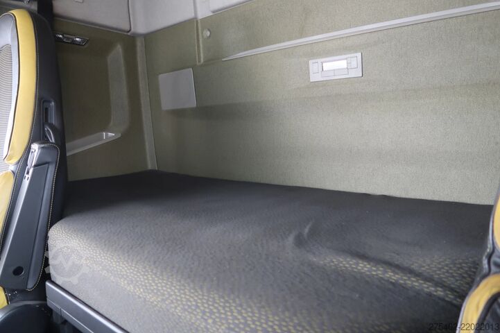 Hook arm system Volvo FH 16.650 8X2*6/ FULL AIR/ HIAB 24T/ DYNAMIC ST...