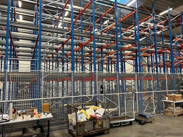 Hochregallager Stow Atlas Shuttle 3.1