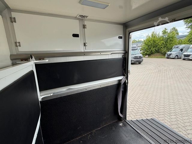 Livestock transporter RENAULT Master STX 3 Sitzer  Automatik Standard
