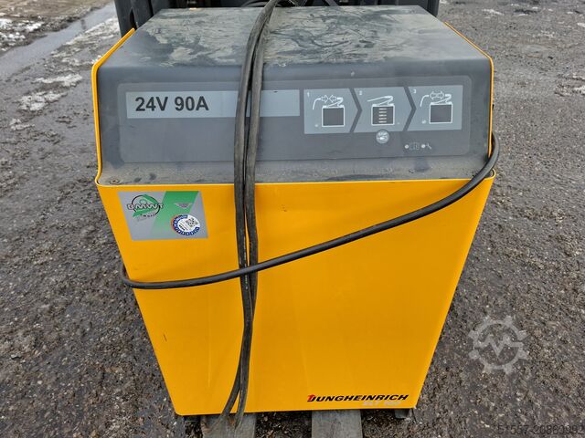 Gabelstapler Jungheinrich EFG 113 | 2010