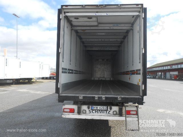 Reefer semitrailer Schmitz Cargobull Semitrailer Reefer Multitemp
