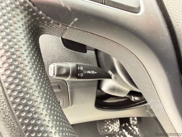 Minibus Mercedes-Benz Vito Tourer 114 CDI Pro 4x4 lang 9-Sitze