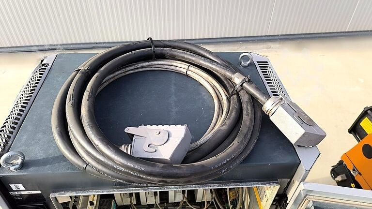 Industrieroboter KUKA KR 200 (4x)