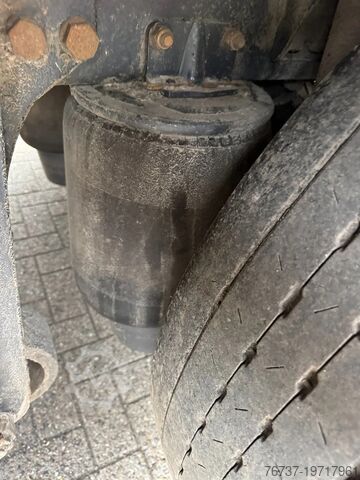 Suitcase Scania P320 **6X2-STEERING AXXLE**