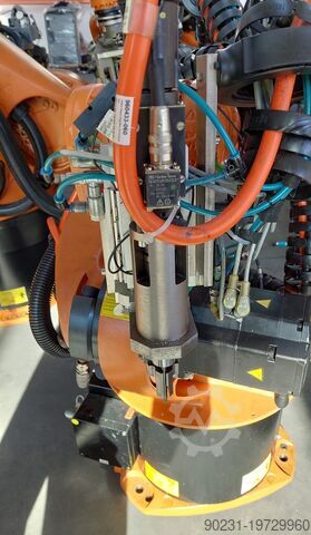 Industrieroboter KUKA KR 16-2 KRC2 ED05 2008 MODEL