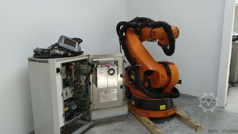 Industrieroboter KUKA KRC2 KR 210 2000 2004 MODEL