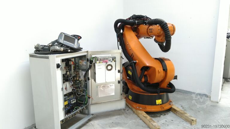 Industrieroboter KUKA KRC2 KR 210 2000 2004 MODEL