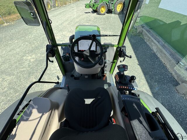 Traktor Fendt 211P