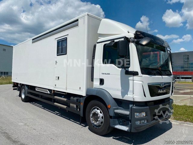 Box truck MAN TGM 18.290 KOFFER RENNSPORT WOHNABTEIL LBW 3t