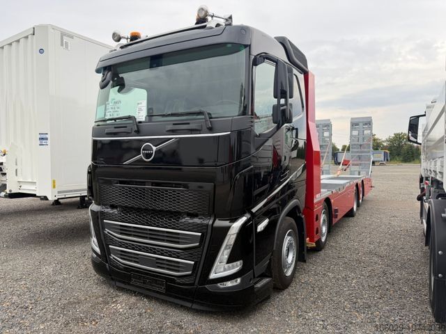 Wrecker VOLVO Arbeitsbühnen Baumaschinentransporter mit Rampen