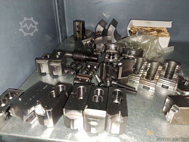 Vertikales Bearbeitungszentrum Brother M140X2