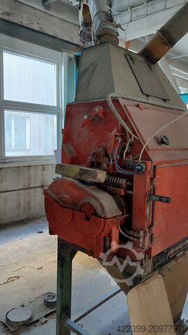 Food pellet cracking mill Bühler 