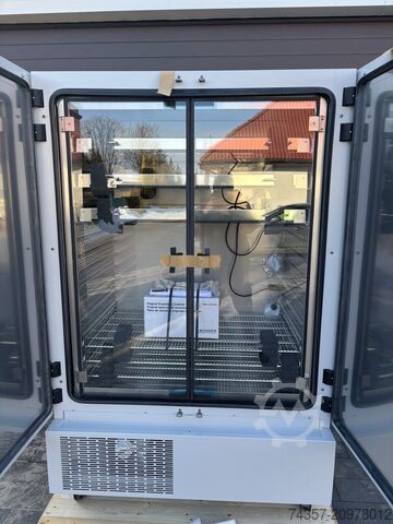 Binder KBWF 720 climate chamber Binder KBWF 720