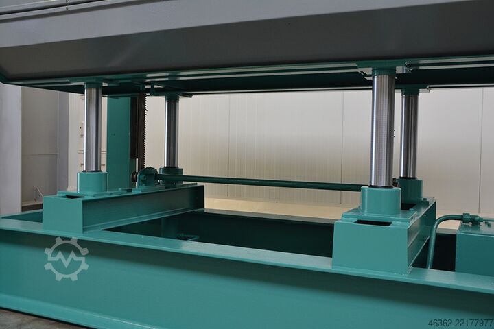 Furnierpresse Italpresse SCF4