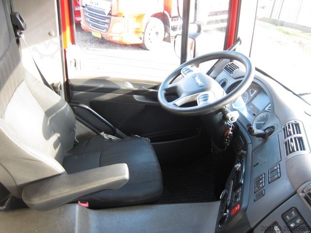 Flatbed truck with tarp DAF CF 230 19T Schiebeplane LBW Portalturen