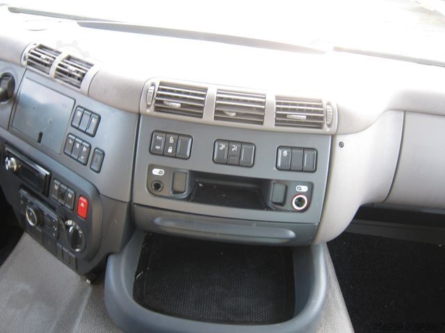 Flatbed truck with tarp DAF CF 230 19T Schiebeplane LBW Portalturen