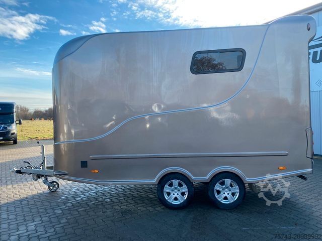 Horse transport trailer  ANKA  3,5t   XXL Wohn. Dusche