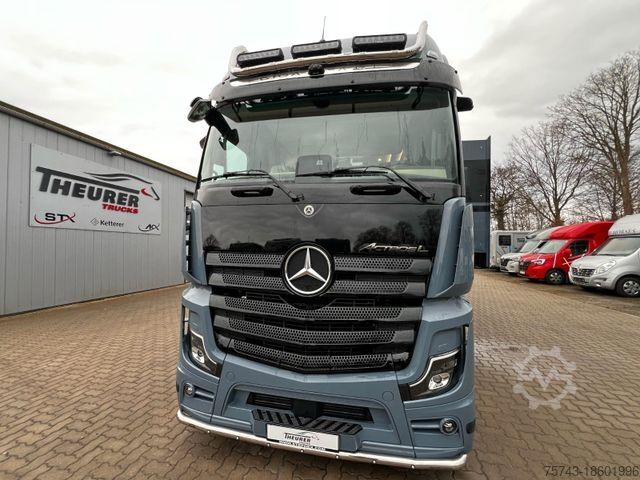 Viehtransporter LKW MERCEDES-BENZ ACTROS 2651 MOTOHOME 3 Pop-Out Vollausstattung
