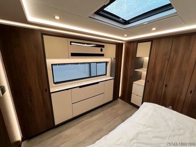 Viehtransporter LKW MERCEDES-BENZ ACTROS 2651 MOTOHOME 3 Pop-Out Vollausstattung