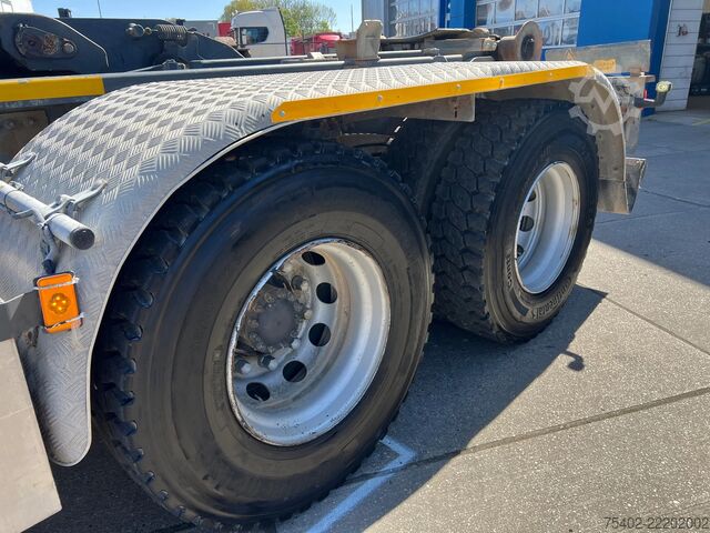 Hakenarmsystem Volvo FMX 420 / 6x4 / Hookarm 20T / Steel Spring